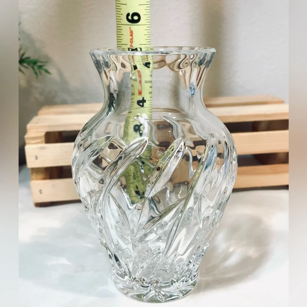 Vintage Leaded Crystal Etched Vase | Source Unknown | Heavy! | EUC